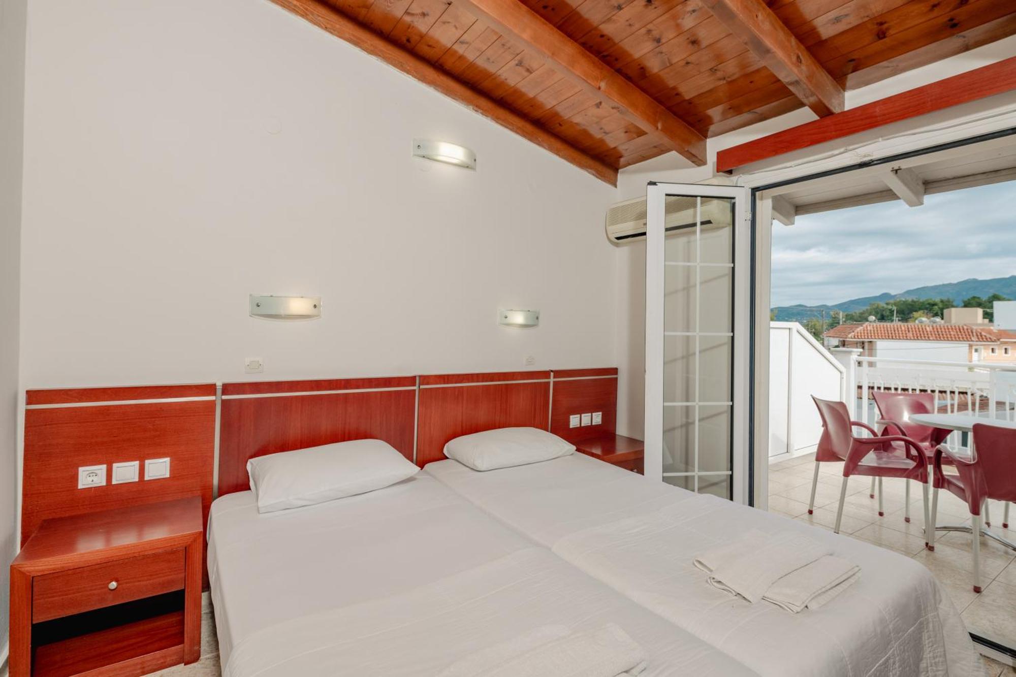 Canadian Hotel Λαγανάς Εξωτερικό φωτογραφία