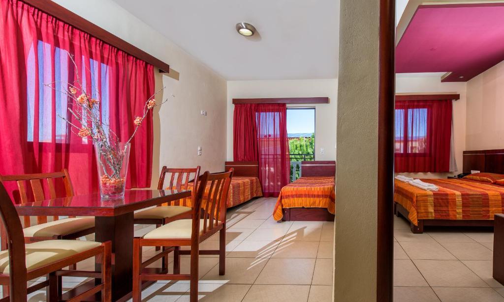 Canadian Hotel Λαγανάς Εξωτερικό φωτογραφία
